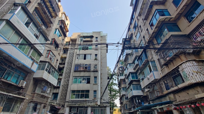 农校宿舍外景图