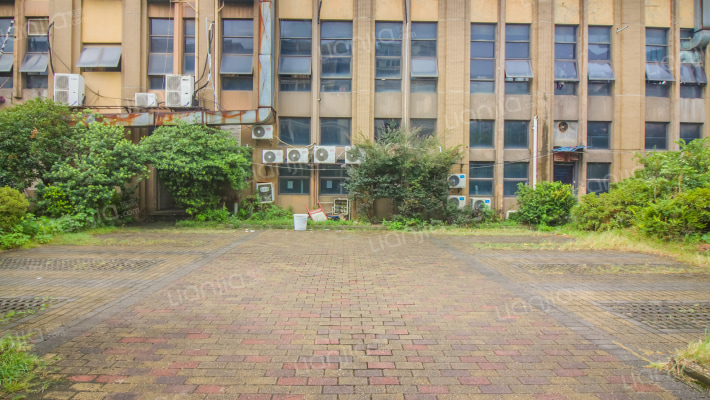 筑城奥斯卡外景图