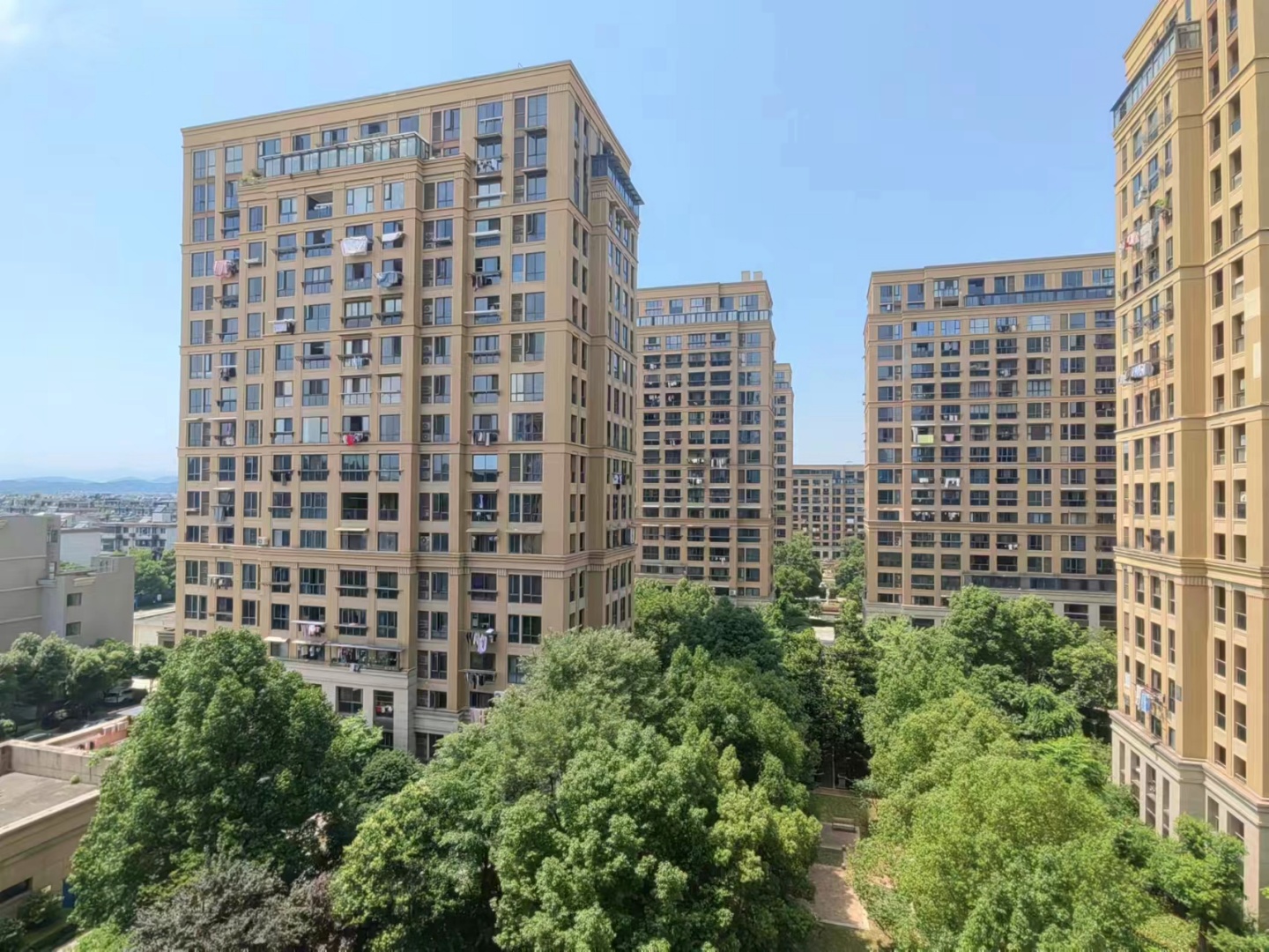 Boyue Fu compound photo 10