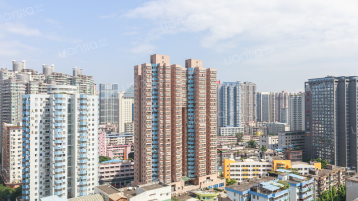 华天国际广场外景图