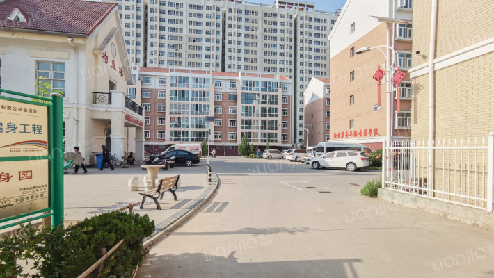 君利新家园外景图