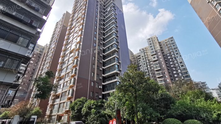 狮城翰园外景图