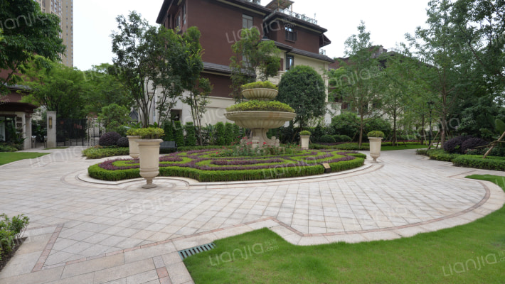 奥林匹克花园十五期外景图