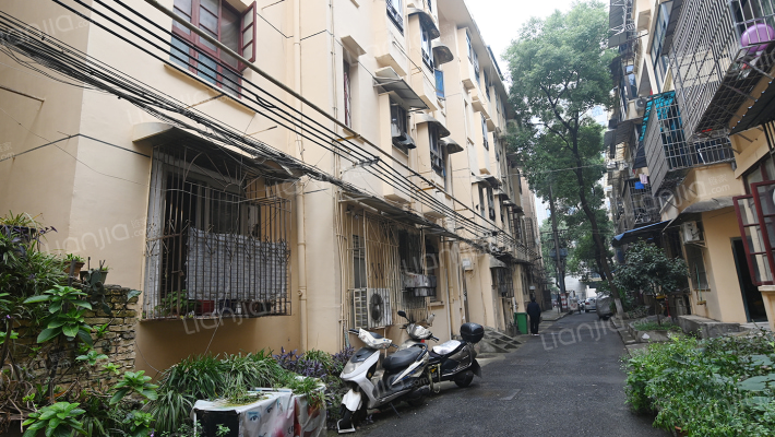 汽电宿舍（东风路上大垅汽电宿舍）外景图