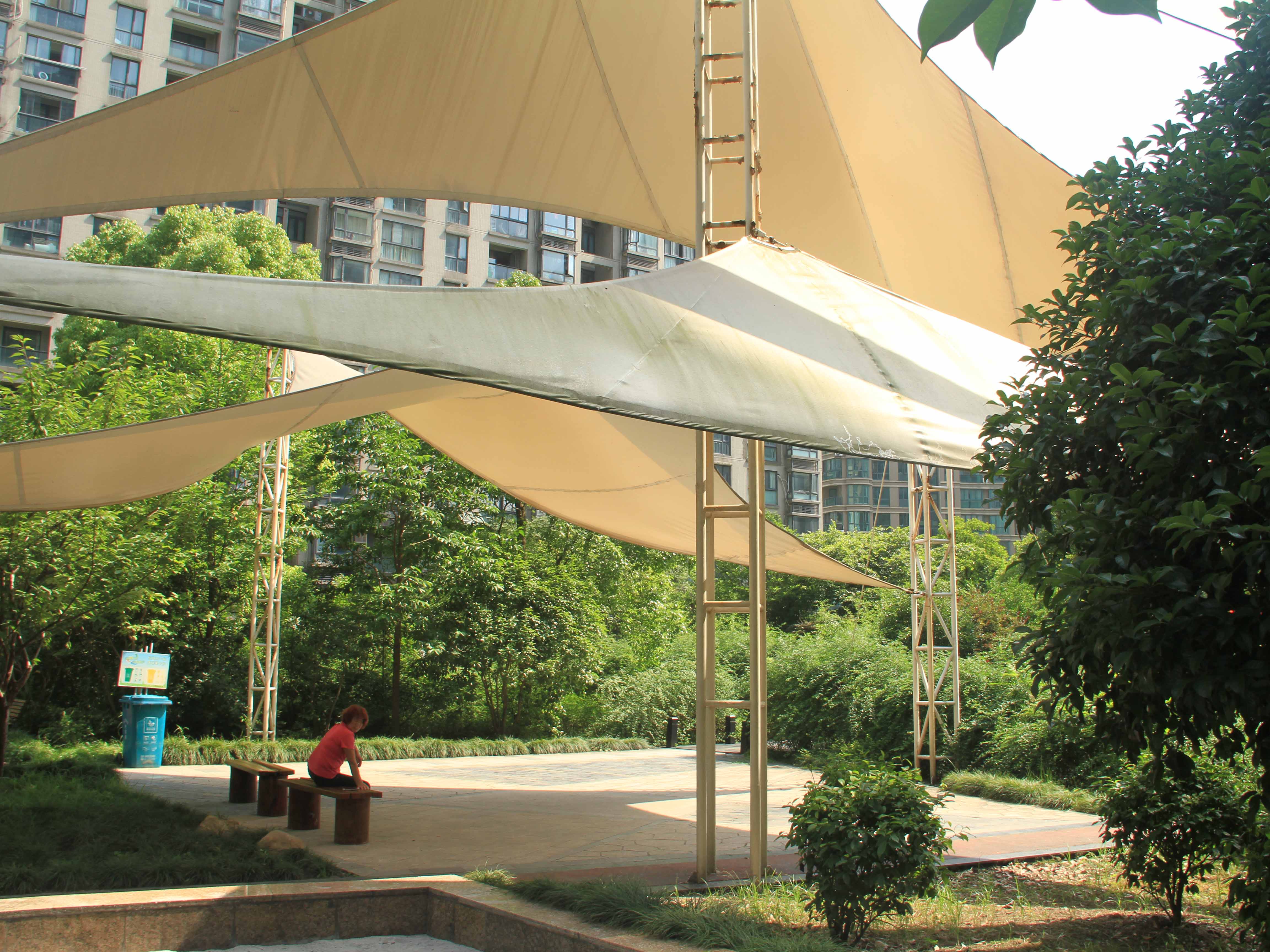 Water Mark City compound photo 22