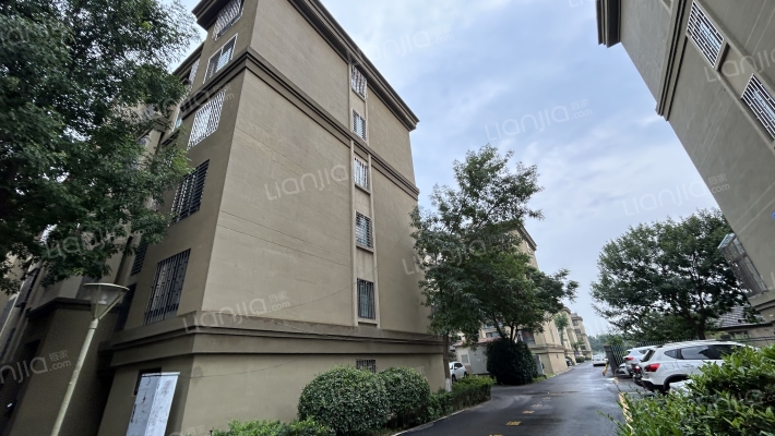 环秀景苑外景图