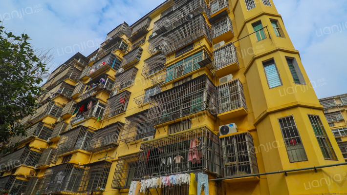 太阳城俊贤苑住宅小区外景图