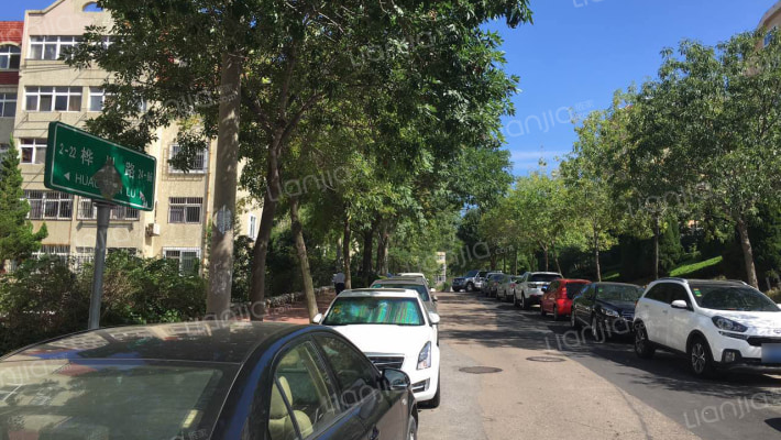 洪山坡小区外景图