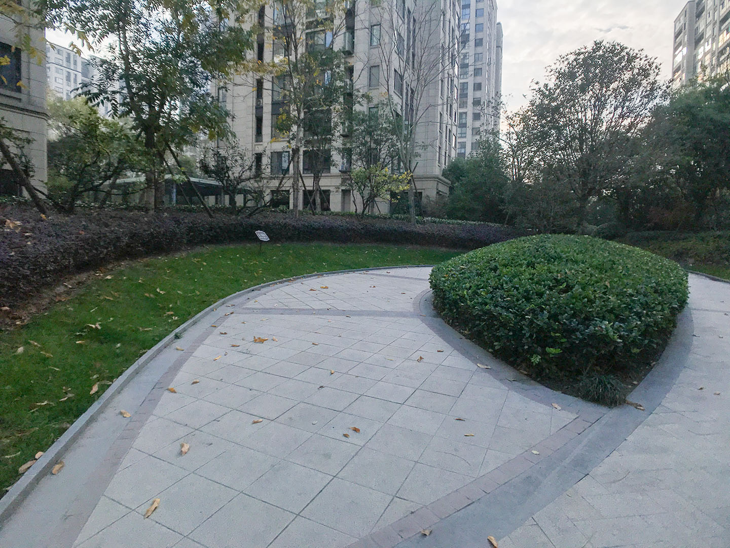 德信大家钱江府小区实景 36