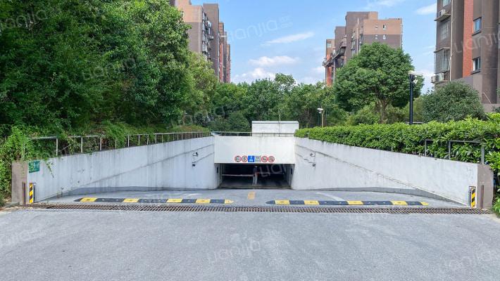 西郊虹韵城景雅苑外景图