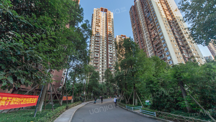 黄龙花园外景图