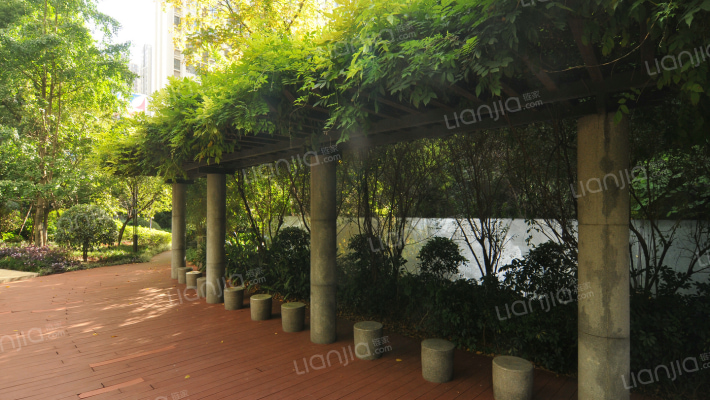 都城雅颂居外景图