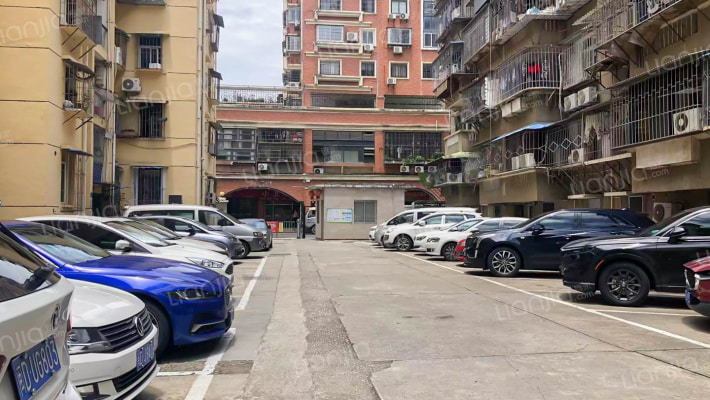 税务小区外景图