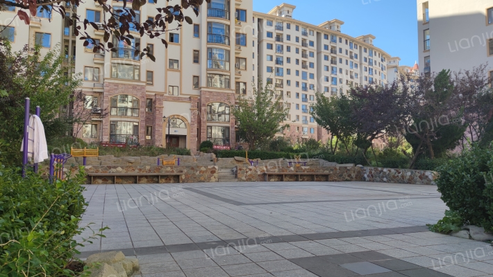 华通地中海郡外景图