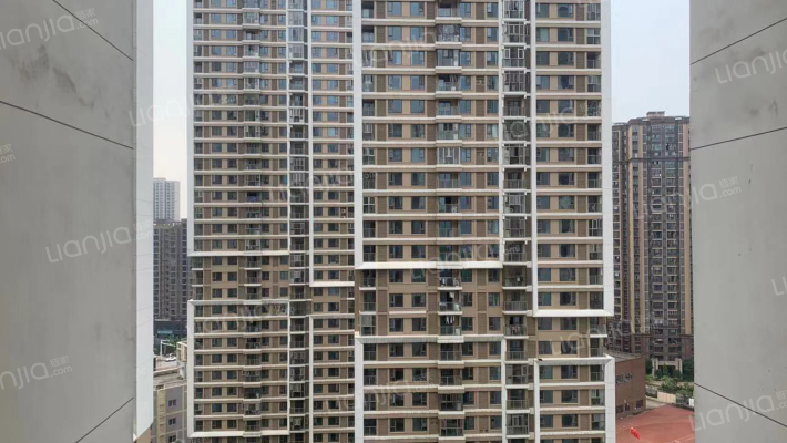 实地君兰汀岸外景图