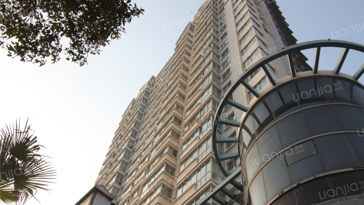 世纪大厦外景图