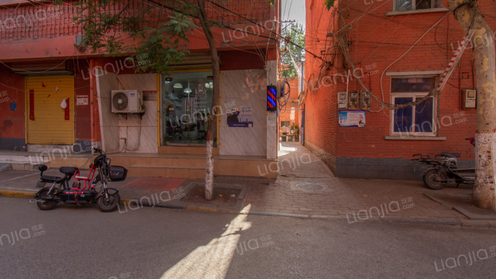 海滩街132号院外景图