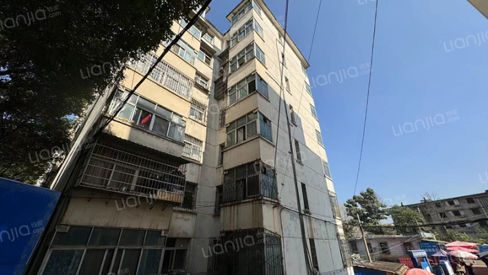 刚玉街12号外景图