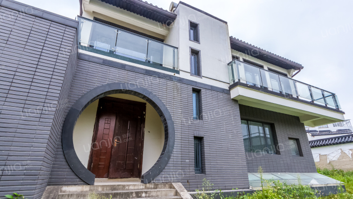 雨润涵月楼外景图