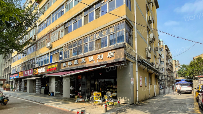 西北一路44号院外景图