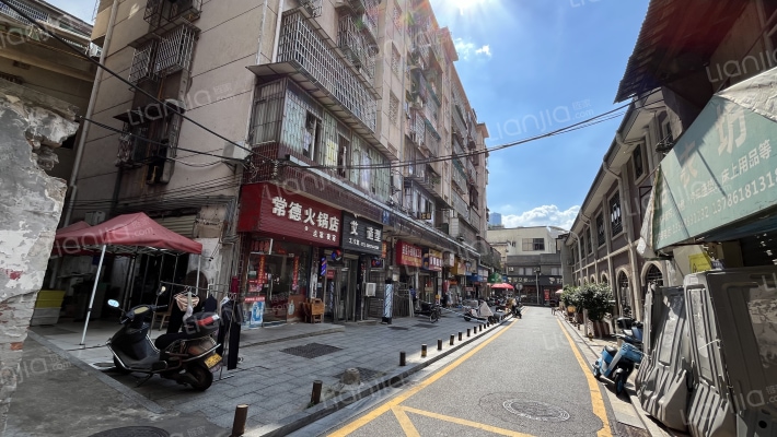 桂花井巷外景图