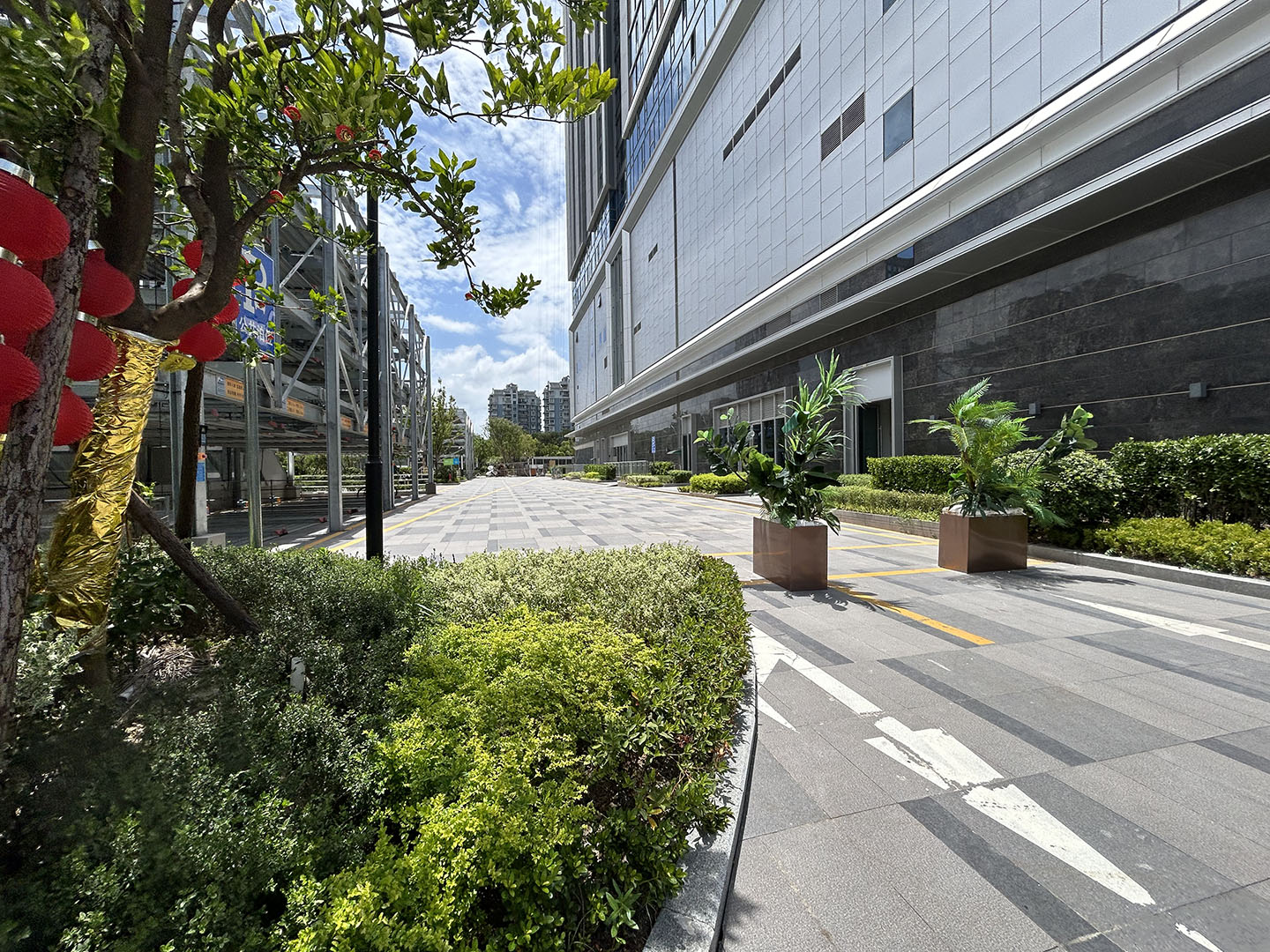 傲旋城小区实景 6