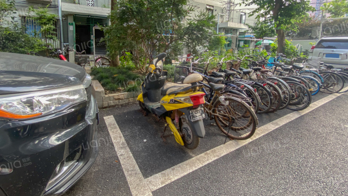 临平路256弄外景图