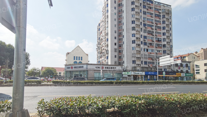 马陆街157号外景图