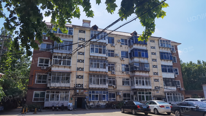 水产街交管局宿舍外景图