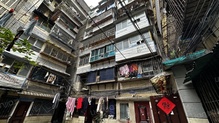 市西路116号恒丰商场外景图