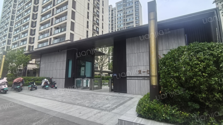 天一仁和珑樾尚璟外景图