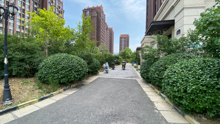 城建上河湾北区外景图