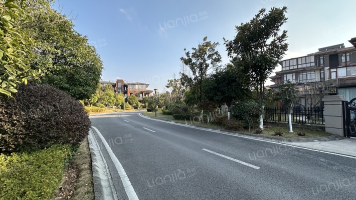 白晶谷A区外景图