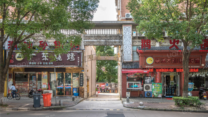 明港公寓外景图