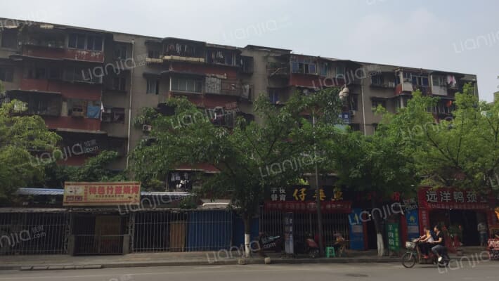 福宁路8号小区外景图