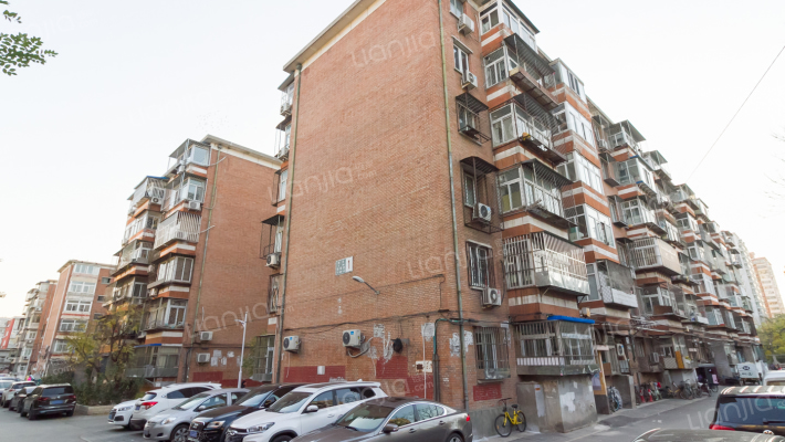 西井特钢楼外景图