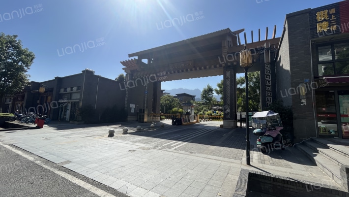 观山墅一区外景图