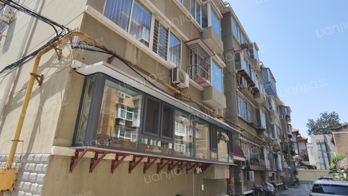 市直机关外景图