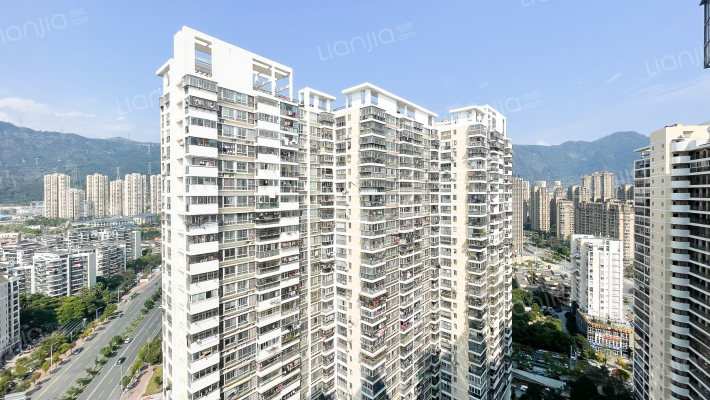 君临香格里C区外景图