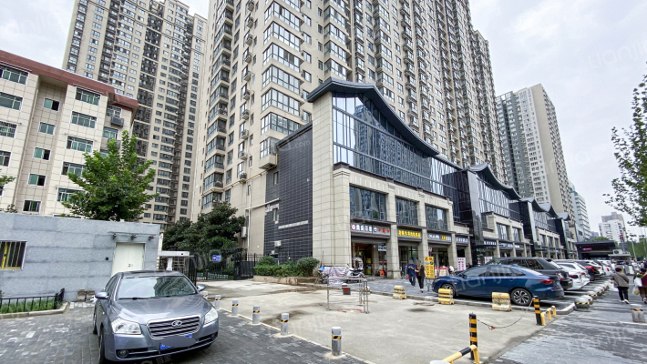 华豪丽晶外景图