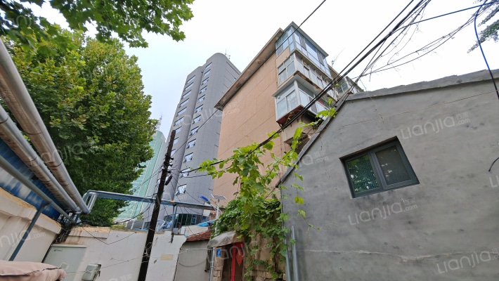 东青龙街172号外景图