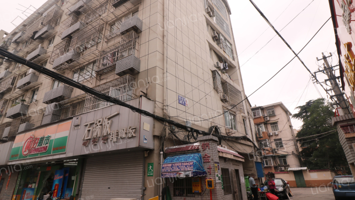 锁金村80号外景图