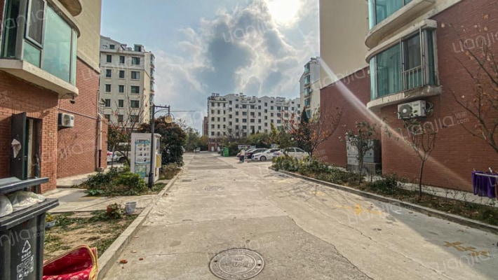 康大海港苑南区外景图