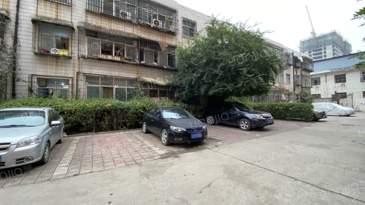 怡园公寓外景图