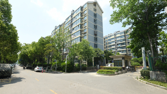 爱涛翠湖花园外景图