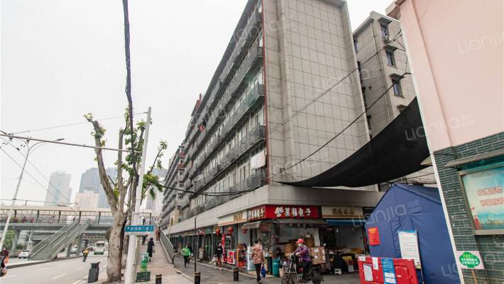 武珞路296号外景图