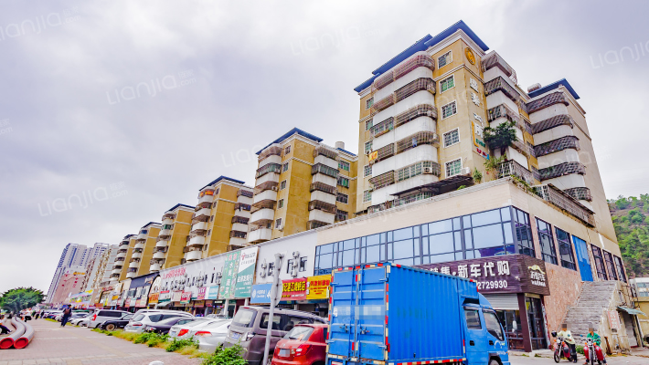 金竹大厦外景图