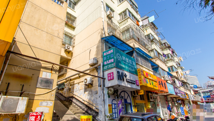 贤兴公寓外景图