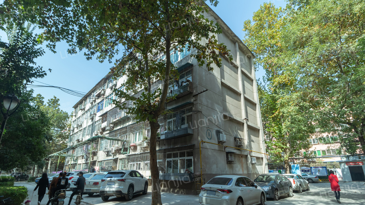 西仪一零一小区外景图