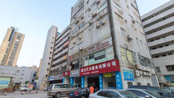 航天综合楼外景图